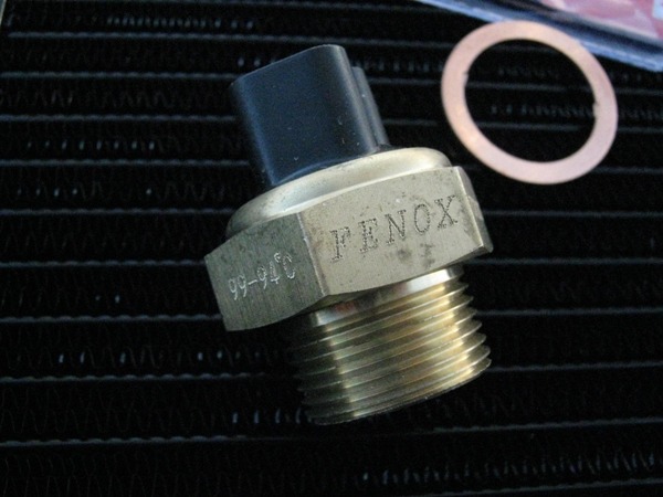 Замена датчика включения вентилятора ВАЗ 2109 карбюратор и 21099 - температуры охлаждающей жидкости