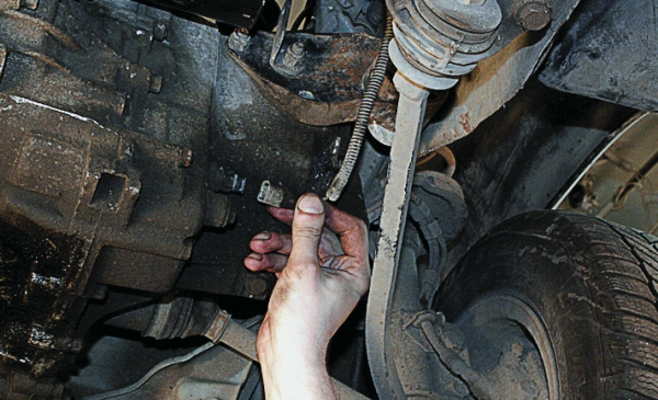 Замена датчиков холостого и заднего хода ВАЗ 2114 и 2115 инжектор по видео и фото: где находится РХХ Замена датчиков холостого и заднего хода ВАЗ 2114 и 2115 инжектор по видео и фото: где находится РХХ