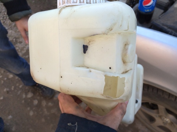 Ремонт бачка омывателя ВАЗ 2110 и мотора стеклоочистителя, ремкомплект трапеции и какие дворники лучше