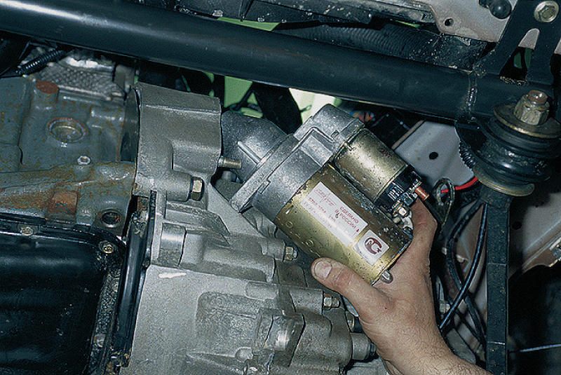 Не заводится и не крутит стартер Renault Megane, Logan, Fluence и Scenic 2: замена устройства