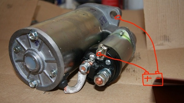 Не заводится и не крутит стартер Renault Megane, Logan, Fluence и Scenic 2: замена устройства