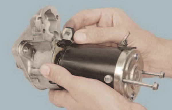 Не заводится и не крутит стартер Renault Megane, Logan, Fluence и Scenic 2: замена устройства