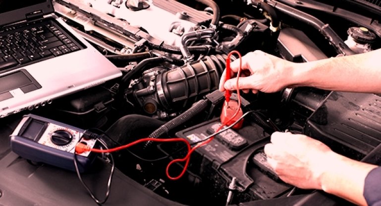 Как проверить аккумулятор автомобиля прибором для проверки аккумуляторных батарей: диагностика АКБ