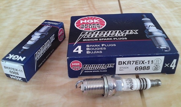 Свечи зажигания NGK (НЖК): подбор по автомобилю, маркировка, иридиевые и платиновые изделия, отзывы Свечи зажигания NGK (НЖК): подбор по автомобилю, маркировка, иридиевые и платиновые изделия, отзывы