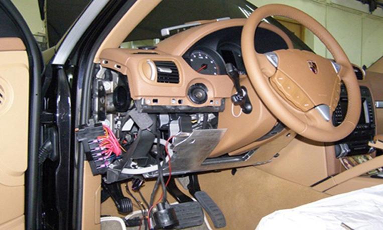 УСТАНОВКА ИММОБИЛАЙЗЕРОВ на автомобиль со схемами и видео: подключение основного и дополнительного устройства, как своими руками установить систему УСТАНОВКА ИММОБИЛАЙЗЕРОВ на автомобиль со схемами и видео: подключение основного и дополнительного устройства, как своими руками установить систему