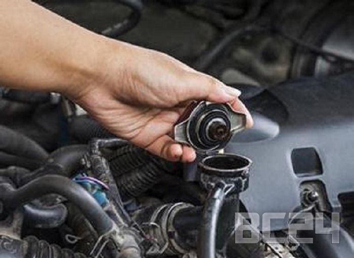 Как выгнать воздушную пробку из системы охлаждения автомобиля Как выгнать воздушную пробку из системы охлаждения автомобиля