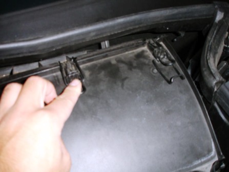 Самостоятельная замена салонного фильтра Mercedes-Benz c230 w203