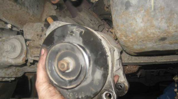 Неисправности генератора ВАЗ 2105 и их устранение Неисправности генератора ВАЗ 2105 и их устранение