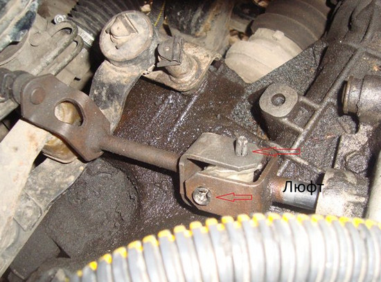 Устранение люфта кулисы на автомобиле Opel Astra