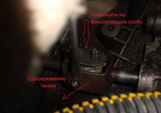 Устранение люфта кулисы на автомобиле Opel Astra