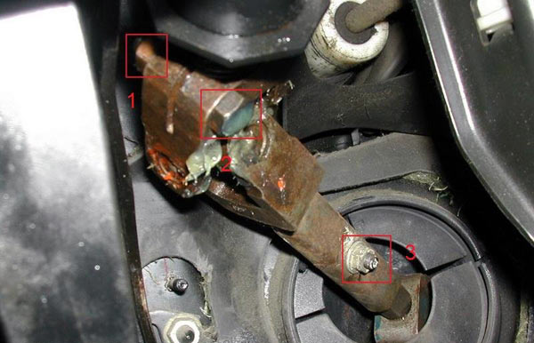 Самостоятельная замена нижнего подшипника рулевой колонки на автомобиле Volkswagen Vento