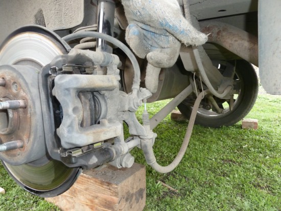 Самостоятельная замена задних тормозных колодок на автомобиле Opel Аstra Самостоятельная замена задних тормозных колодок на автомобиле Opel Аstra