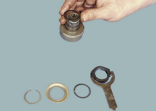 Самостоятельный ремонт стартера ВАЗ 2115 Самостоятельный ремонт стартера ВАЗ 2115