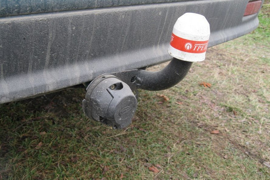 Как самостоятельно установить фаркоп на ВАЗ 2112 Как самостоятельно установить фаркоп на ВАЗ 2112