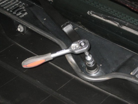 Самостоятельная чистка испарителя кондиционера на авто Audi 100