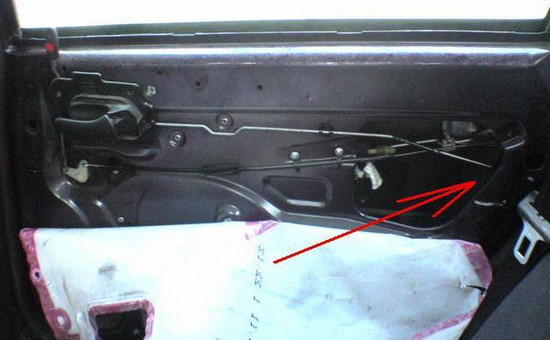 Как самостоятельно разблокировать дверь Opel Vectra B, не ломая ее