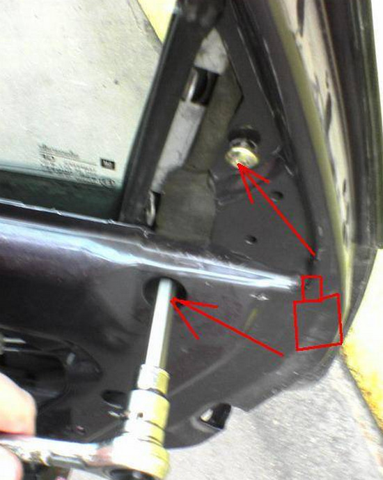 Как самостоятельно разблокировать дверь Opel Vectra B, не ломая ее