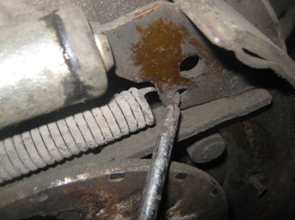 Неисправности и прокачка тормозной системы ВАЗ 2106