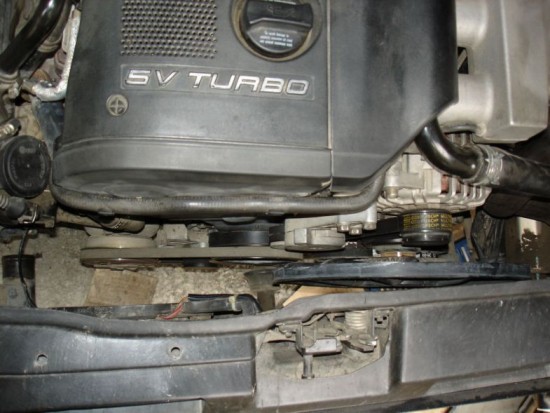 Самостоятельная замена ремня ГРМ на автомобиле Audi A4 Самостоятельная замена ремня ГРМ на автомобиле Audi A4