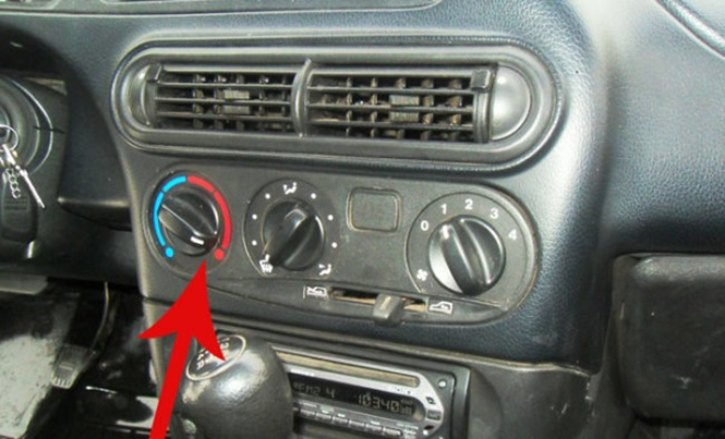 Как самостоятельно поменять радиатор охлаждения Нива Шевроле Как самостоятельно поменять радиатор охлаждения Нива Шевроле