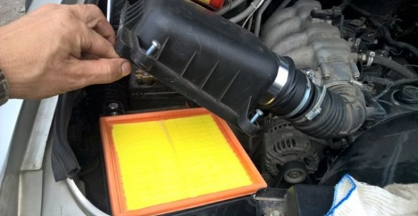 Как самостоятельно поменять радиатор охлаждения Нива Шевроле Как самостоятельно поменять радиатор охлаждения Нива Шевроле