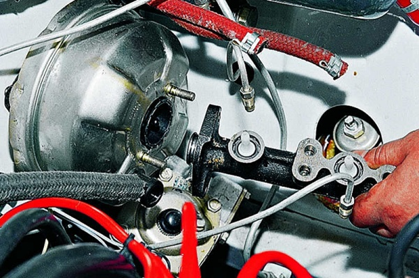 Самостоятельный ремонт тормозной системы ВАЗ 2109 Самостоятельный ремонт тормозной системы ВАЗ 2109