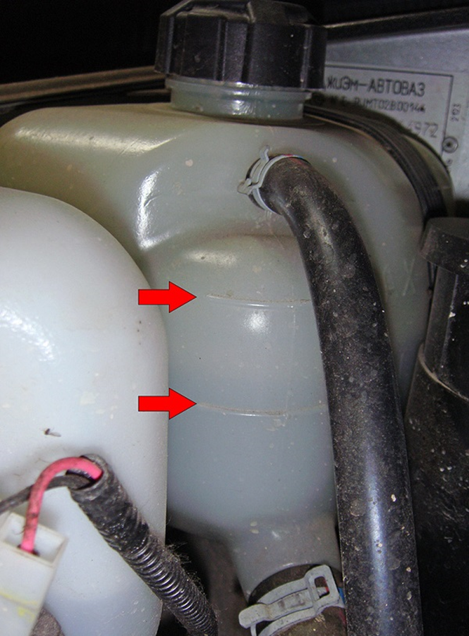 Как самостоятельно поменять охлаждающую жидкость на Нива Шевроле Как самостоятельно поменять охлаждающую жидкость на Нива Шевроле