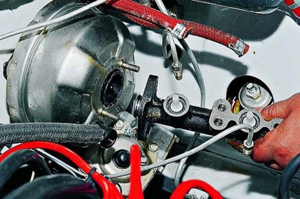 Ремонтируем своими руками главный тормозной цилиндр ВАЗ 2107