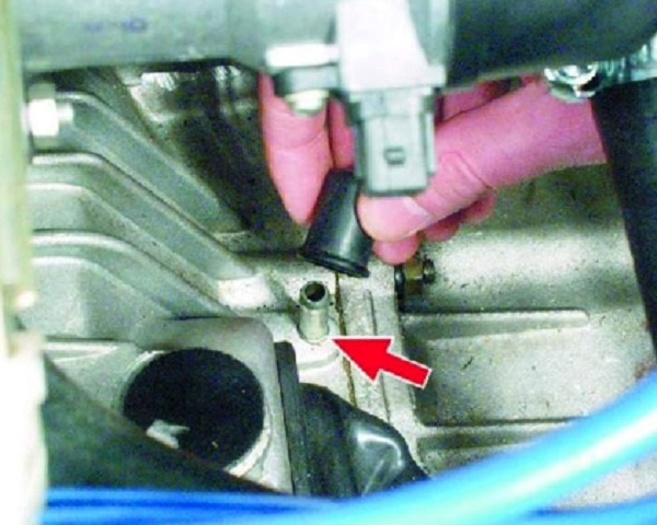 Меняем самостоятельно масло в коробке передач ВАЗ 2108 Меняем самостоятельно масло в коробке передач ВАЗ 2108