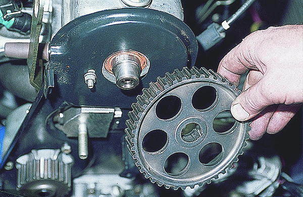 Как заменить прокладку ГБЦ на ВАЗ 2114 Как заменить прокладку ГБЦ на ВАЗ 2114