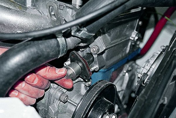 Ремонт цепного привода ГРМ на ВАЗ 2101 Ремонт цепного привода ГРМ на ВАЗ 2101