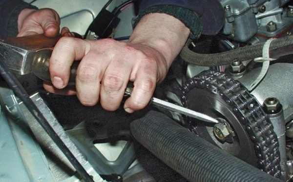 Ремонт цепного привода ГРМ на ВАЗ 2101 Ремонт цепного привода ГРМ на ВАЗ 2101