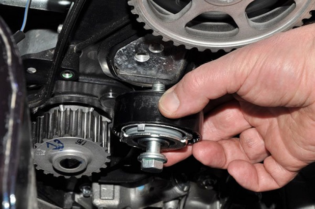 Самостоятельная замена ремня ГРМ на Лада Калина Самостоятельная замена ремня ГРМ на Лада Калина