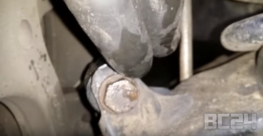 Как поменять амортизаторы своими руками - инструкции и видео