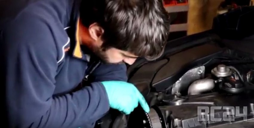 Как поменять ремень ГРМ своими руками видео, фото инструкция