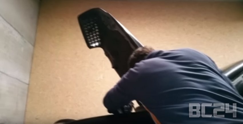 Как поменять тормозную жидкость своими руками с фото и видео