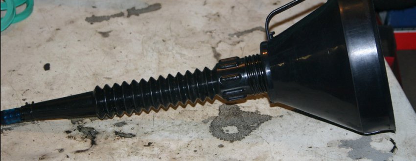 Замена масла в автомобиле Volkswagen Touran с автоматической КПП