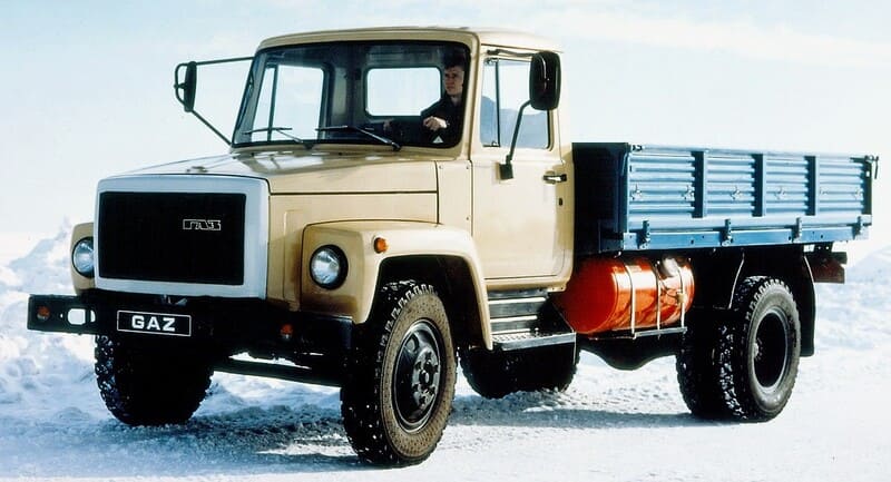 Где находится номер двигателя ГАЗ-3307 - отзывы владельцев, расход топлива, фотографии